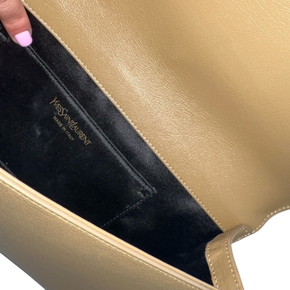 NEW YSL SAINT LAURENT Calfskin Monogram Clutch - Picture 7 of 9
